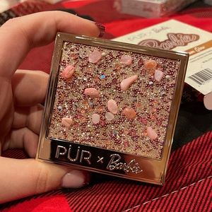 PUR x Barbie Collection Dream Glow Signature Highlighter Palette